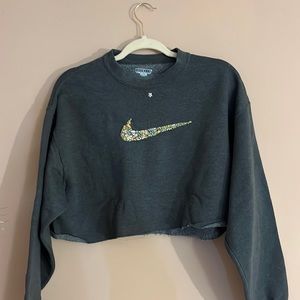 Embroidered Nike Swoosh Crop Crewneck